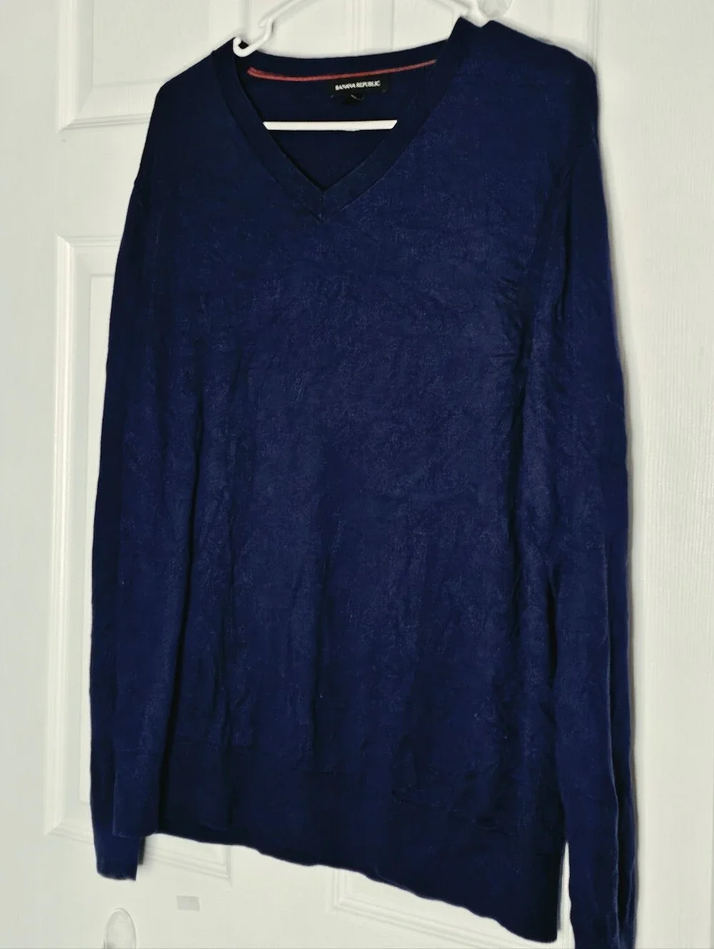 Banana Republic Men's XL Extra Fine Merino Wool V-neck Sweater Blue